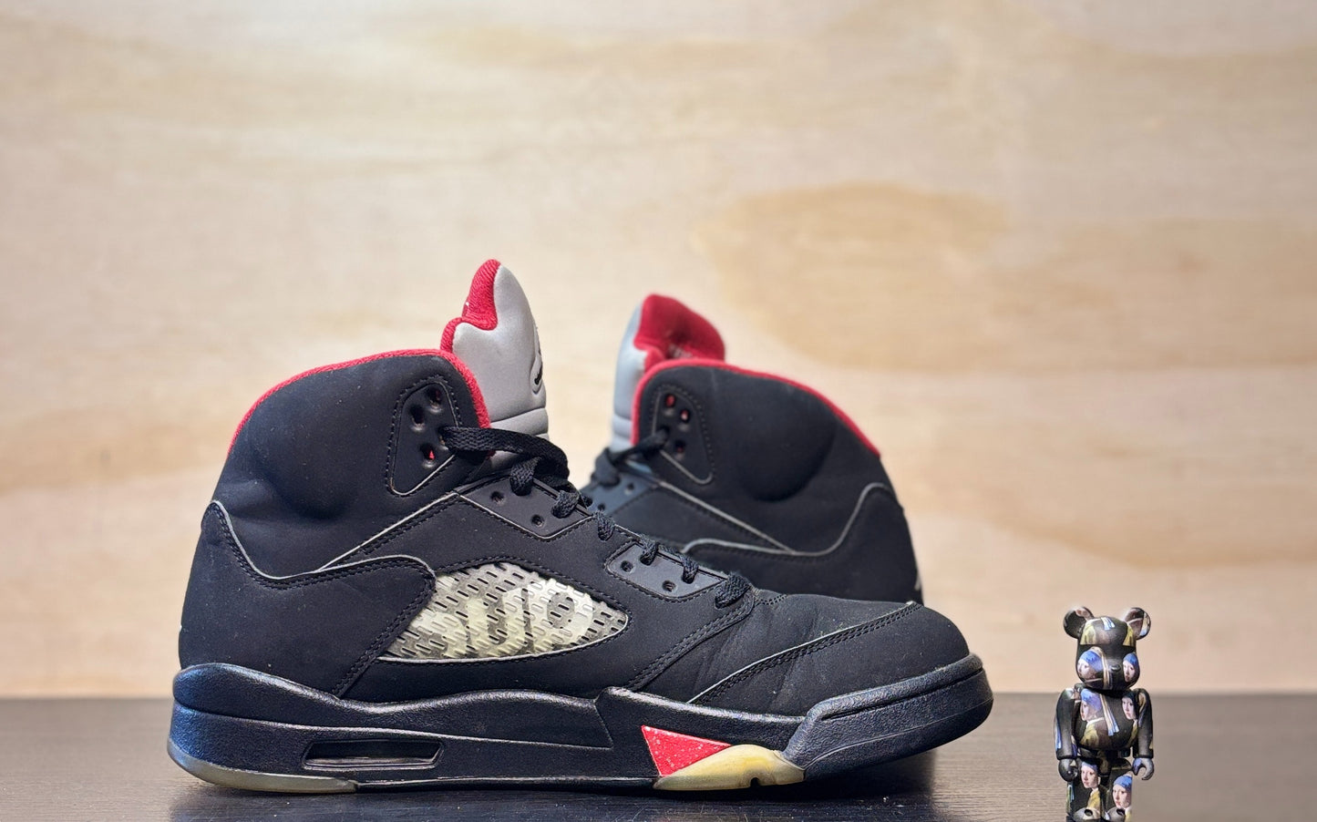Supreme x Jordan 5 Retro Black | US11