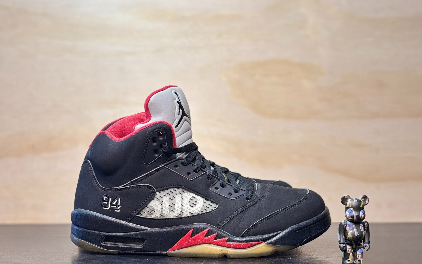 Supreme x Jordan 5 Retro Black | US11