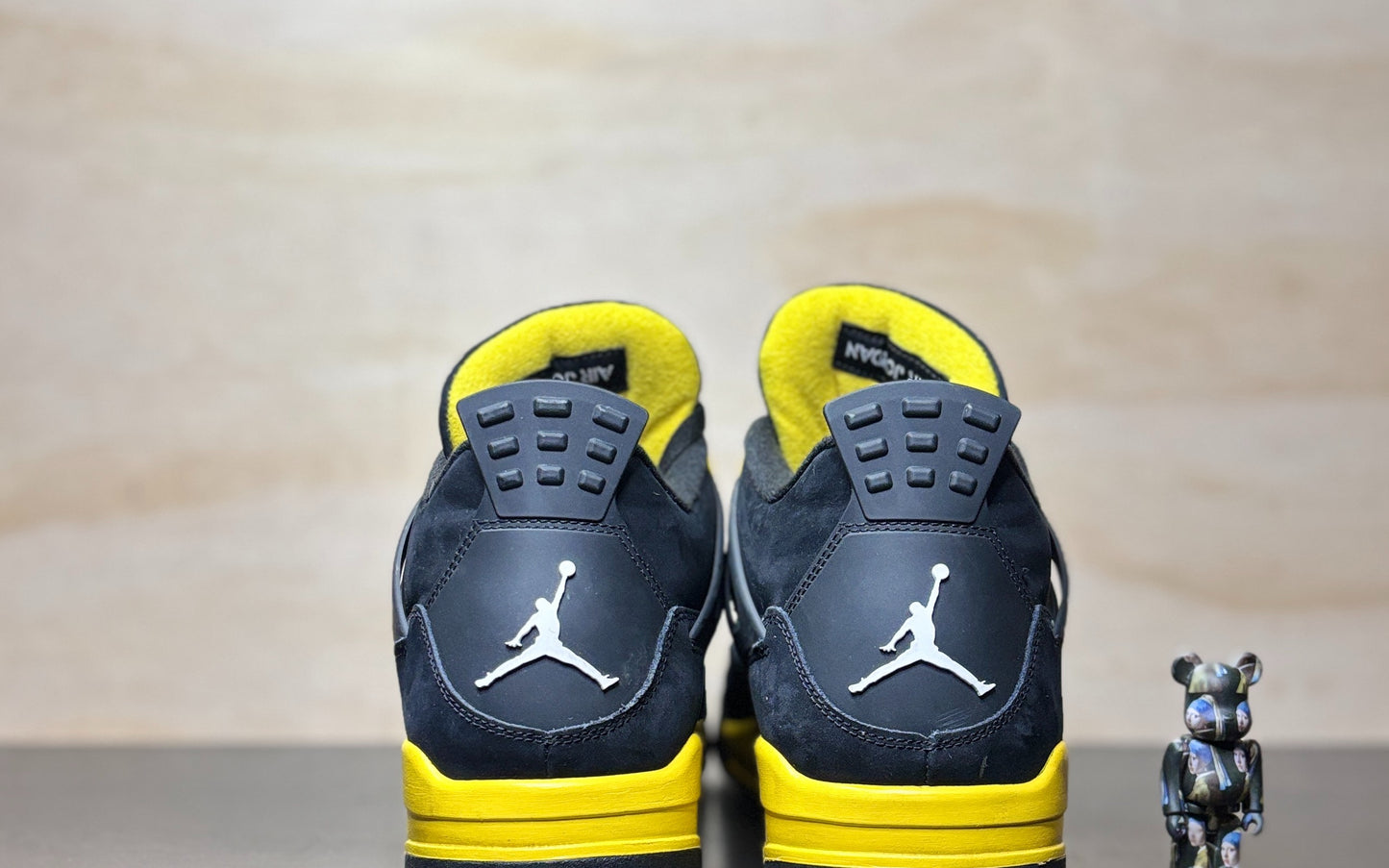 Jordan 4 Retro Thunder | US11