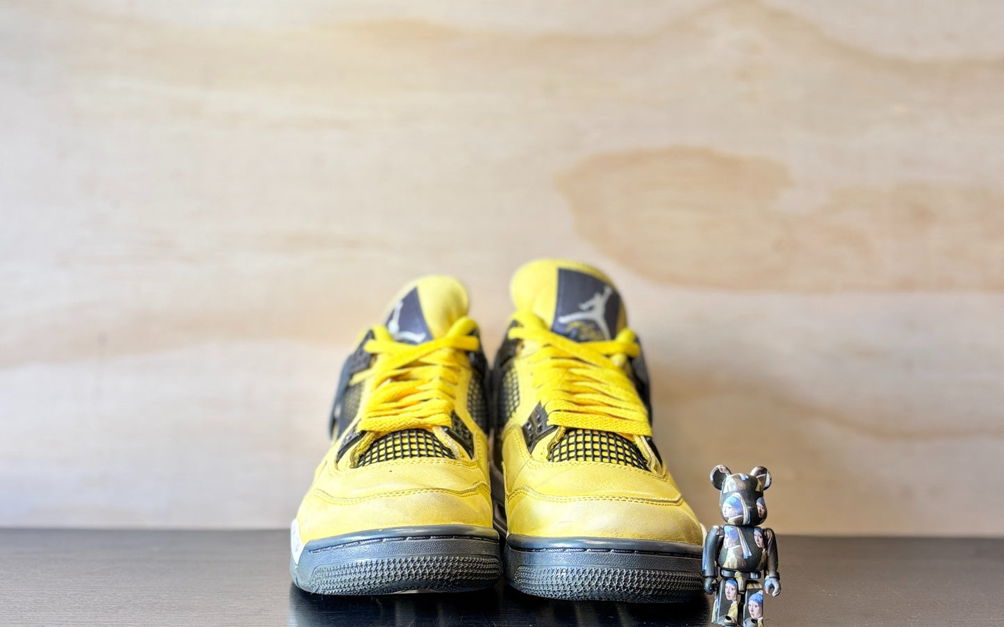 Jordan 4 Retro Lightning | US9