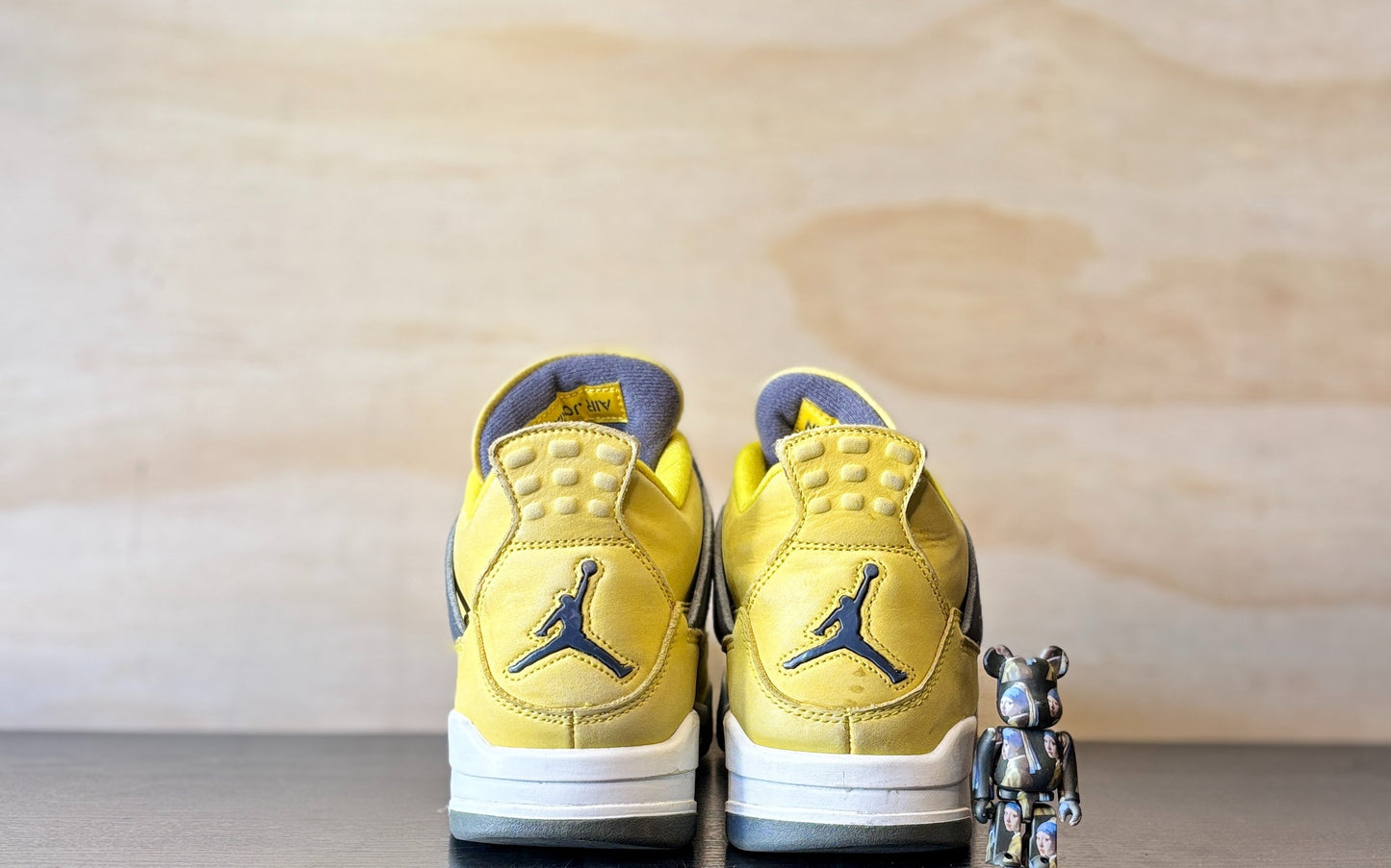 Jordan 4 Retro Lightning | US9