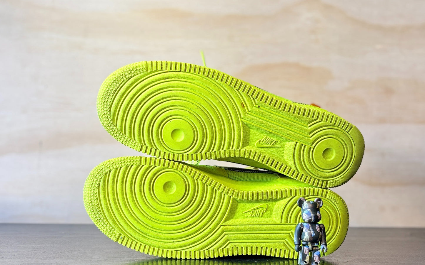 Off--White x Nike Air Force 1 Low Volt | US9