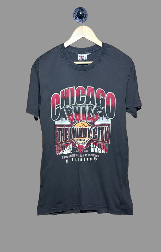 NBA Chicago Bulls Eastern Conference T-Shirt | Small