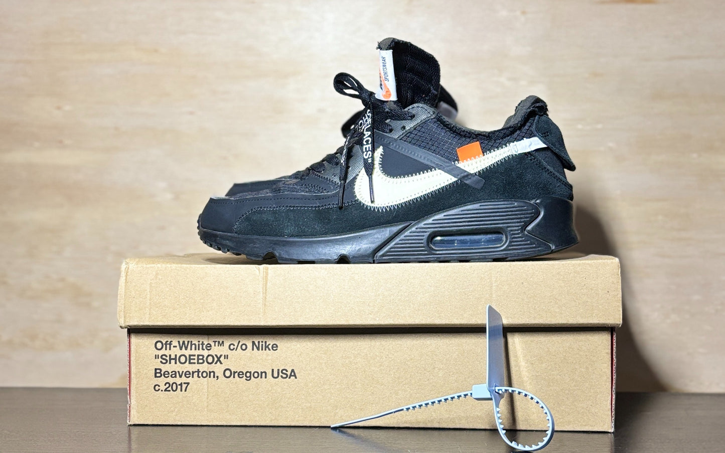 Off--White x Nike Air Max 90 Black | US9