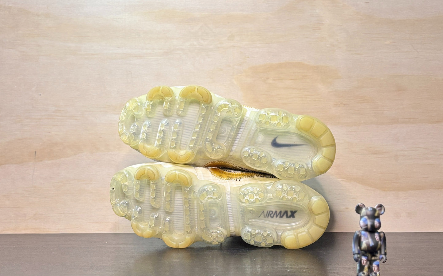 Off--White x Nike Air VaporMax White | US9