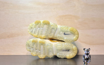 Off--White x Nike Air VaporMax White | US9