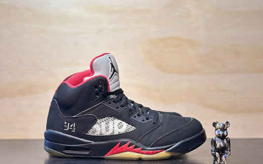 Supreme x Jordan 5 Retro Black | US11