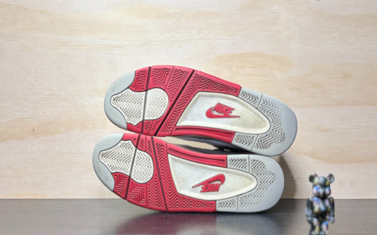 Jordan 4 Fire Red | US8.5