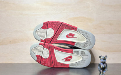 Jordan 4 Fire Red | US8.5