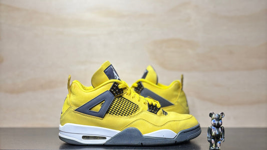 Jordan 4 Retro Lightning | US11