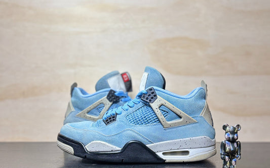 Jordan 4 Retro University Blue UNC | US9