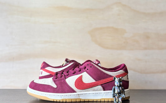 Nike SB Dunk Skate Like A Girl  | US10.5