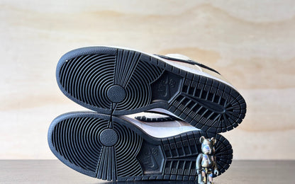Nike SB Dunk Low Albino & Preto | US8