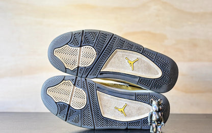 Jordan 4 Retro Lightning  | US9