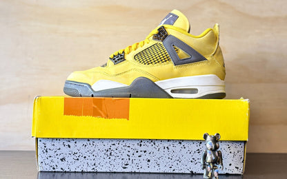 Jordan 4 Retro Lightning  | US9