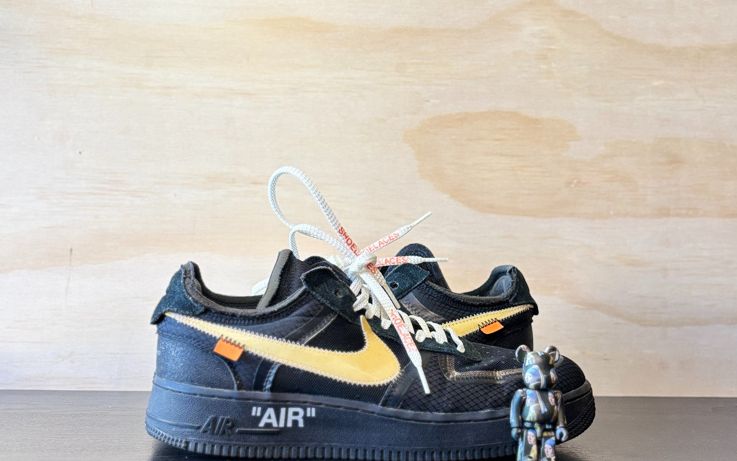 Off--White x Nike Air Force 1 Low Black | US9.5