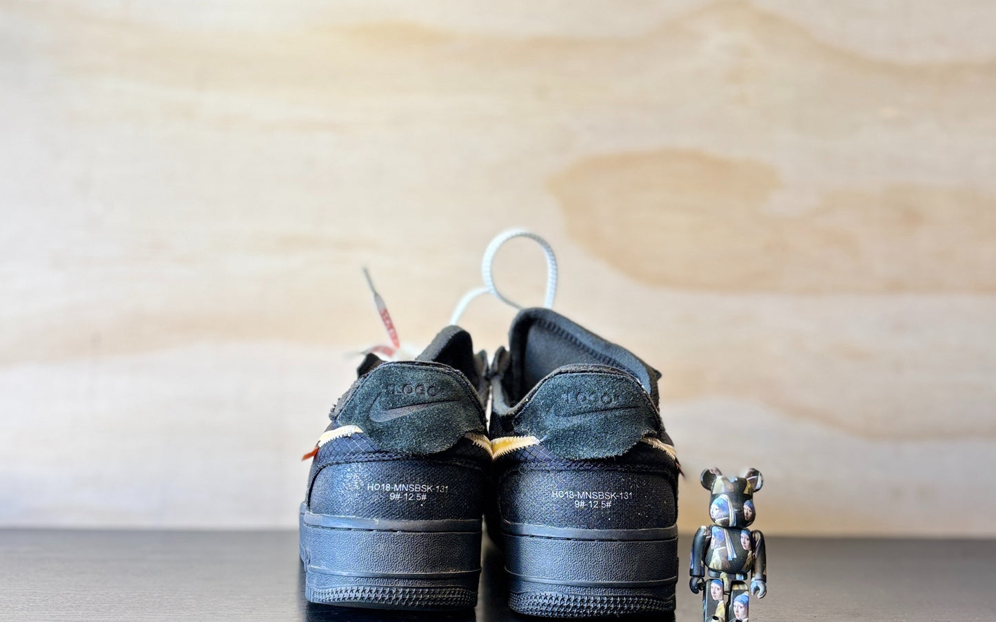 Off--White x Nike Air Force 1 Low Black | US9.5
