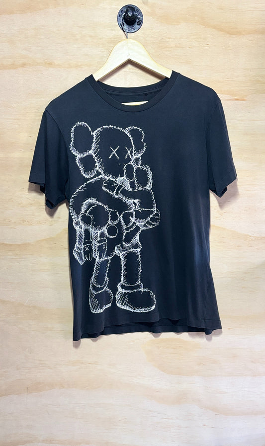 KAWS x Uniqlo Clean Slate T-Shirt | Medium