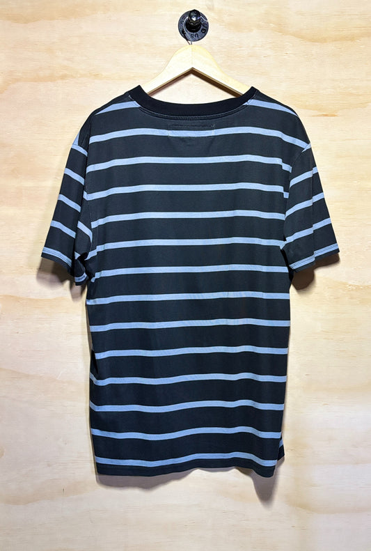 Guess Originals American Tradition T-Shirt Embroidered Logo Blue/Black | Medium