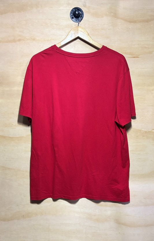 Tommy Hilfiger Essential T-Shirt Red | Large