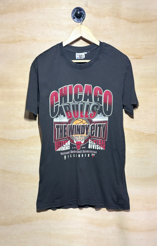 NBA Chicago Bulls Eastern Conference T-Shirt | Small