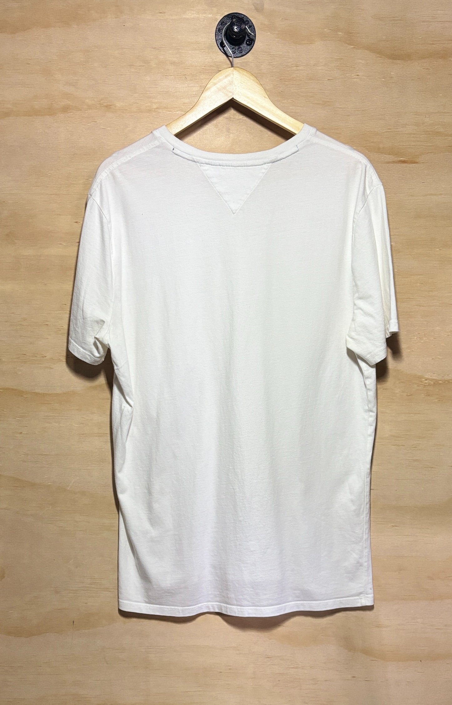 Tommy Hilfiger Essential T-Shirt White | Large