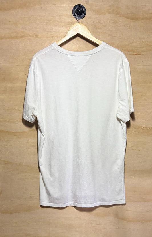 Tommy Hilfiger Essential T-Shirt White | Large