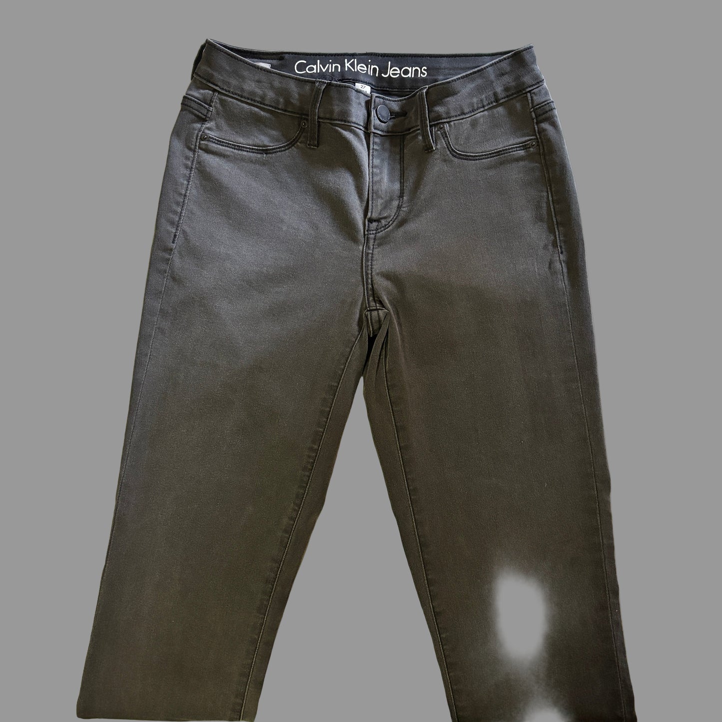 Calvin Klein Jeans | 27